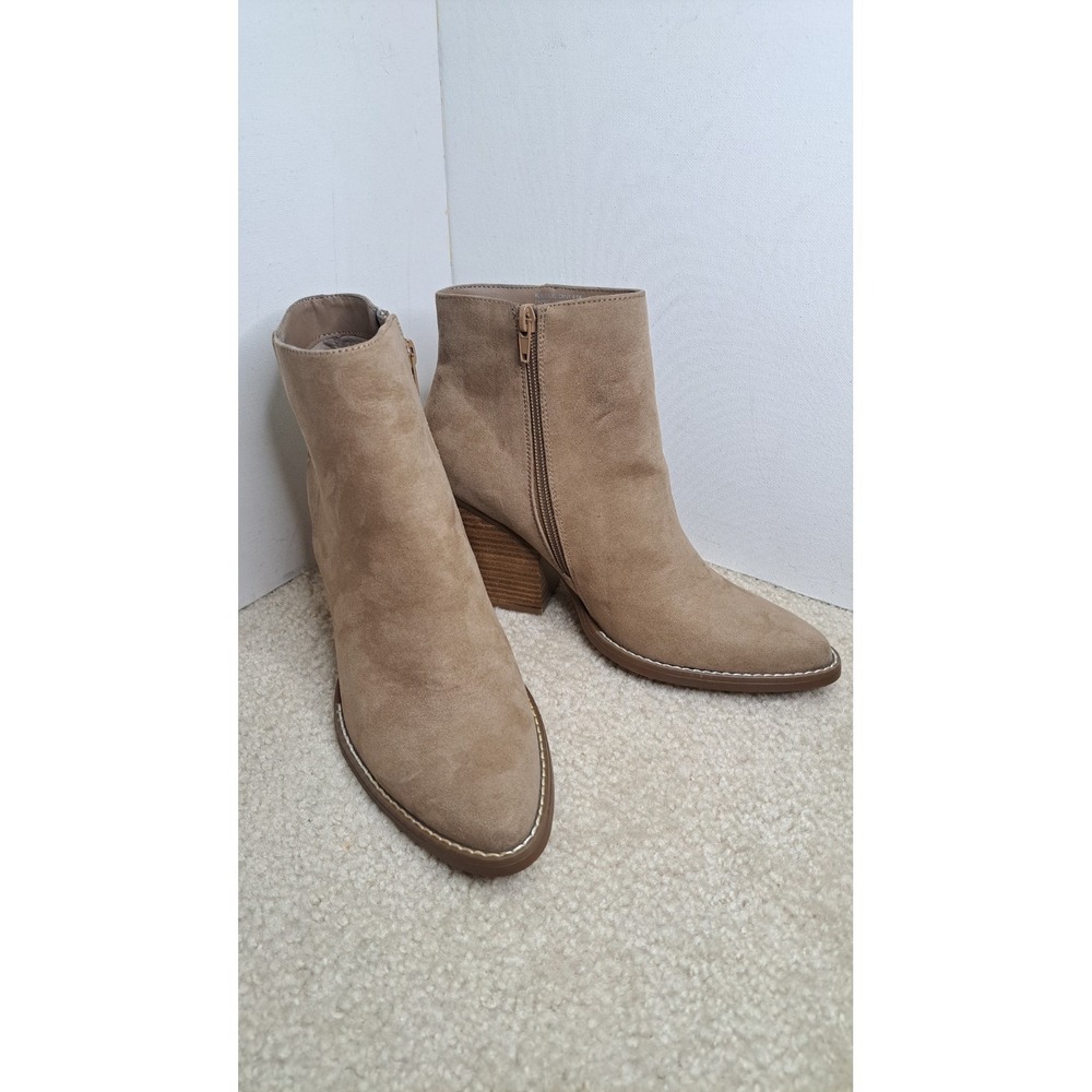 Madden Girl Pointed Toe Women's Ankle Boots Tan Taupe Stacked Heel Size 8.5M